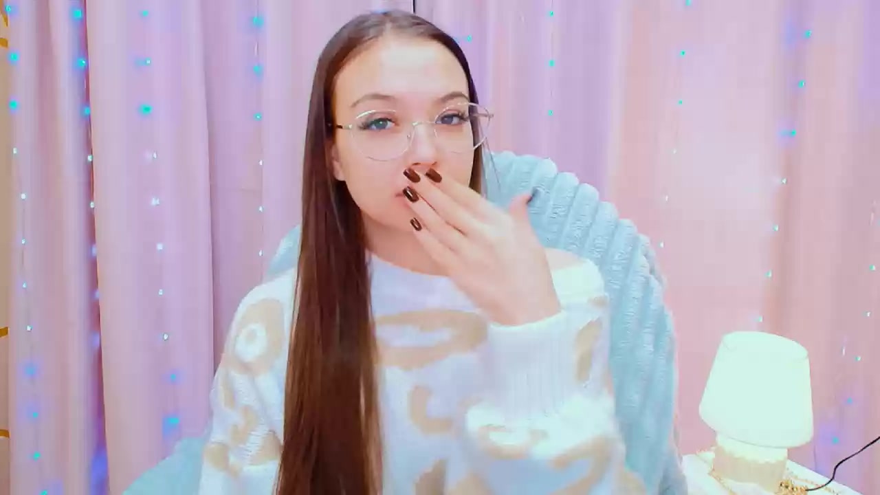 Model - BrownDomi heels