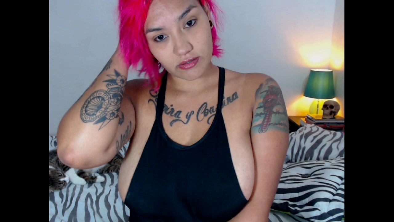 Model - toothyy anal