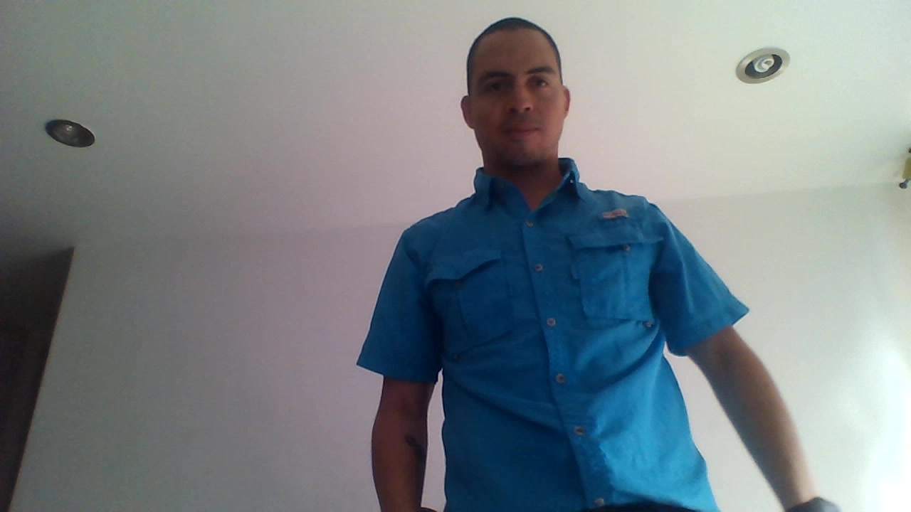 Model - Lucho Ochoa bigcock