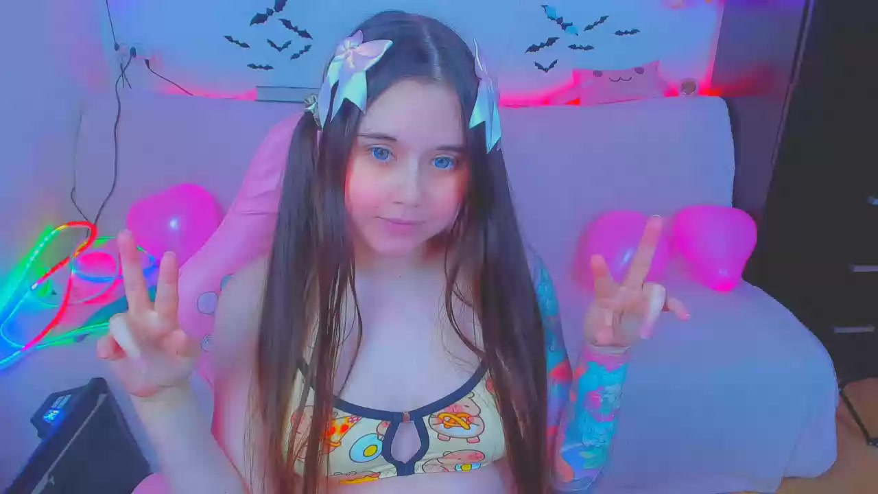 Model - your loli teen