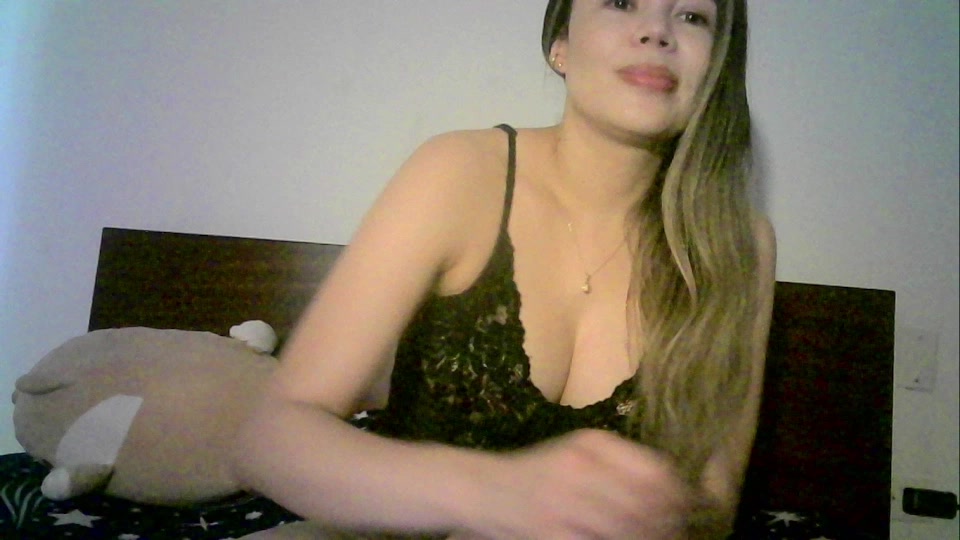 Model - Maria clara ass