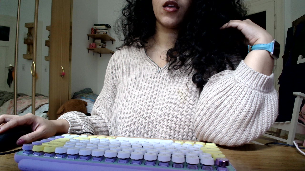 Model - Canoodlingkitty bigtits