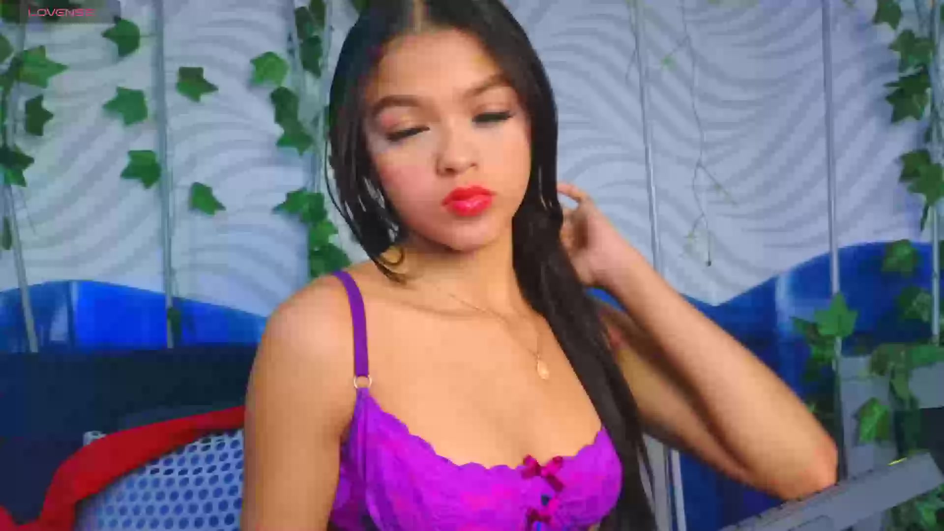 Model - DonaCartier blowjob