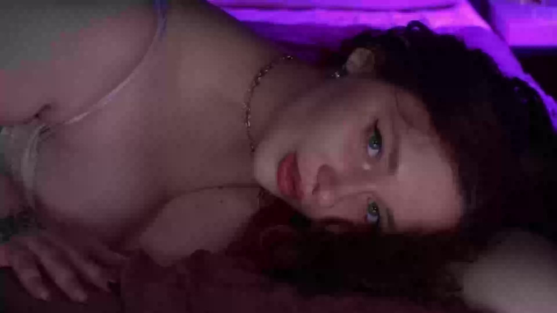 Model - Miss Mira blowjob