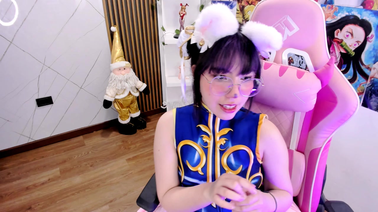 Model - Megara Polifem bigboobs