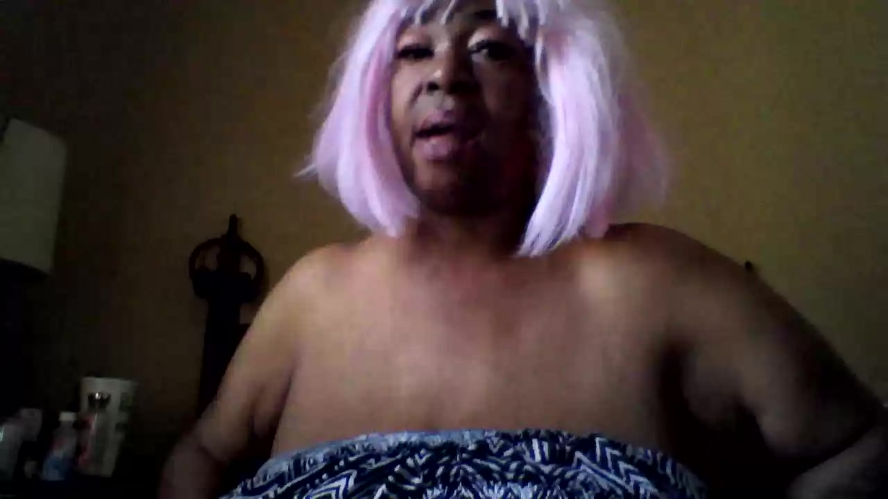 Model - Cheeky Hottie bigtits