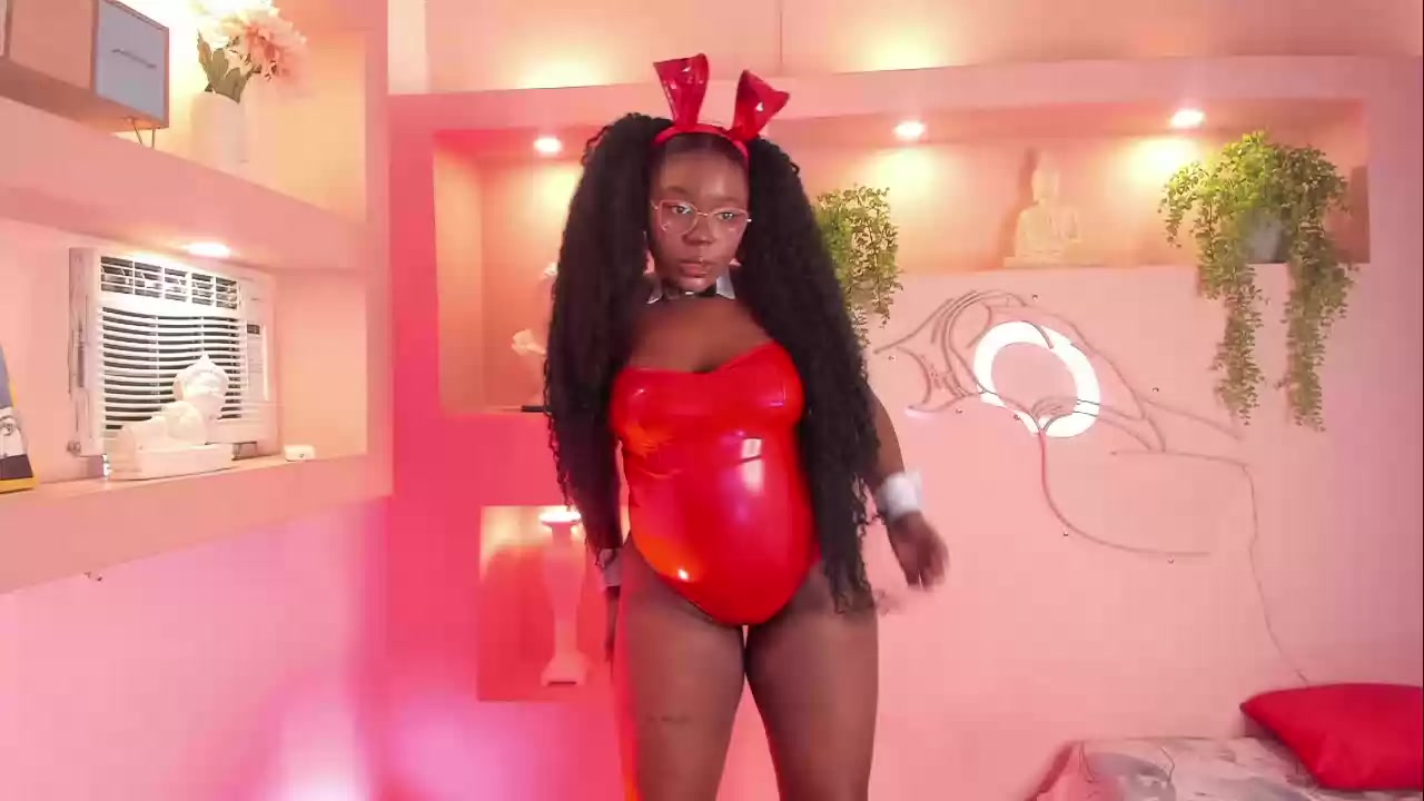 Model - Nany Moreno deepthroat