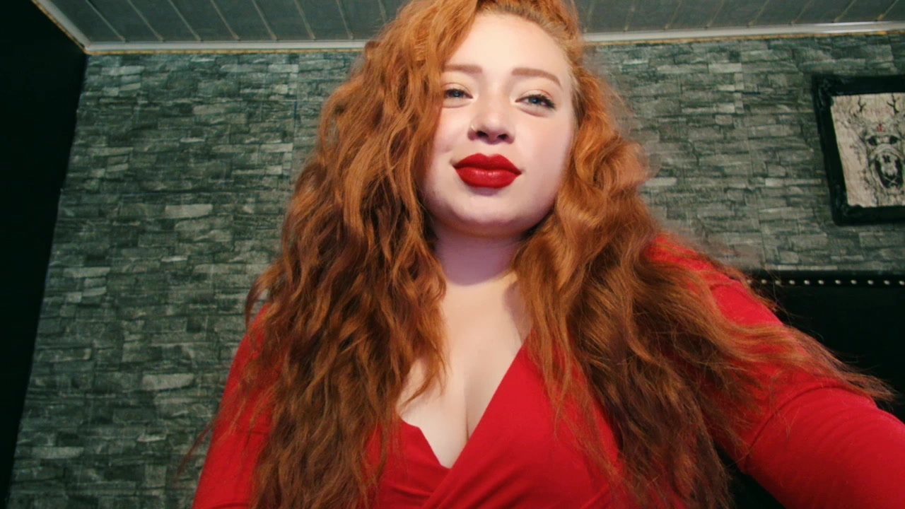 Model - fransheska khalov curvy