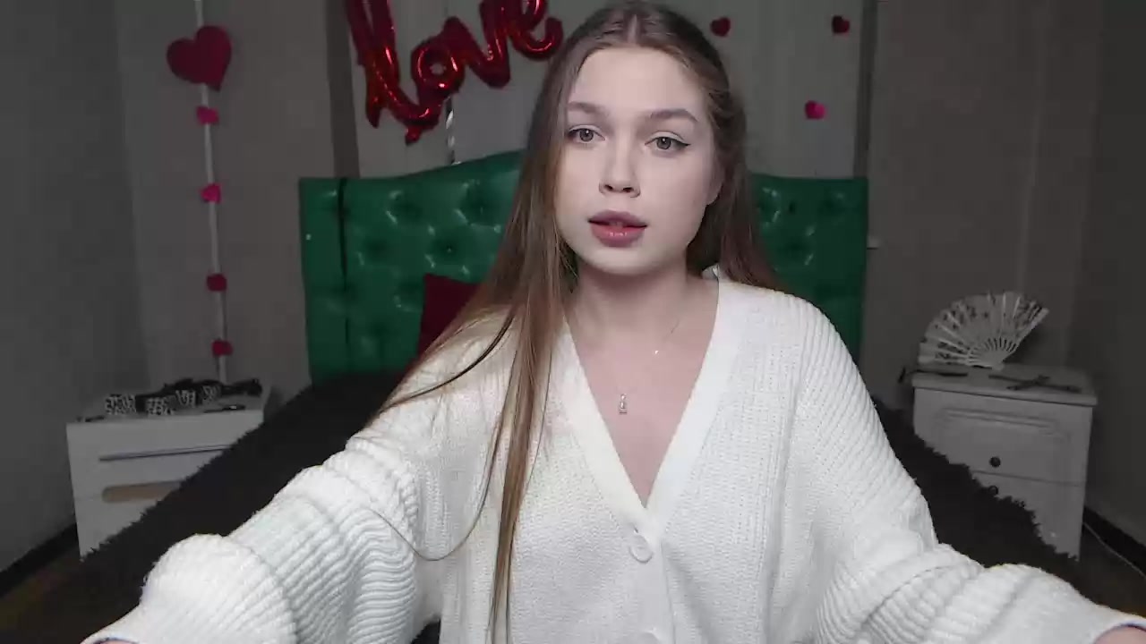 Model - LaraPika roleplaying