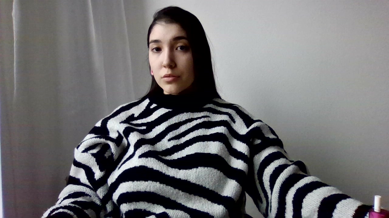 Model - Devillish Goddess Ileana hairy