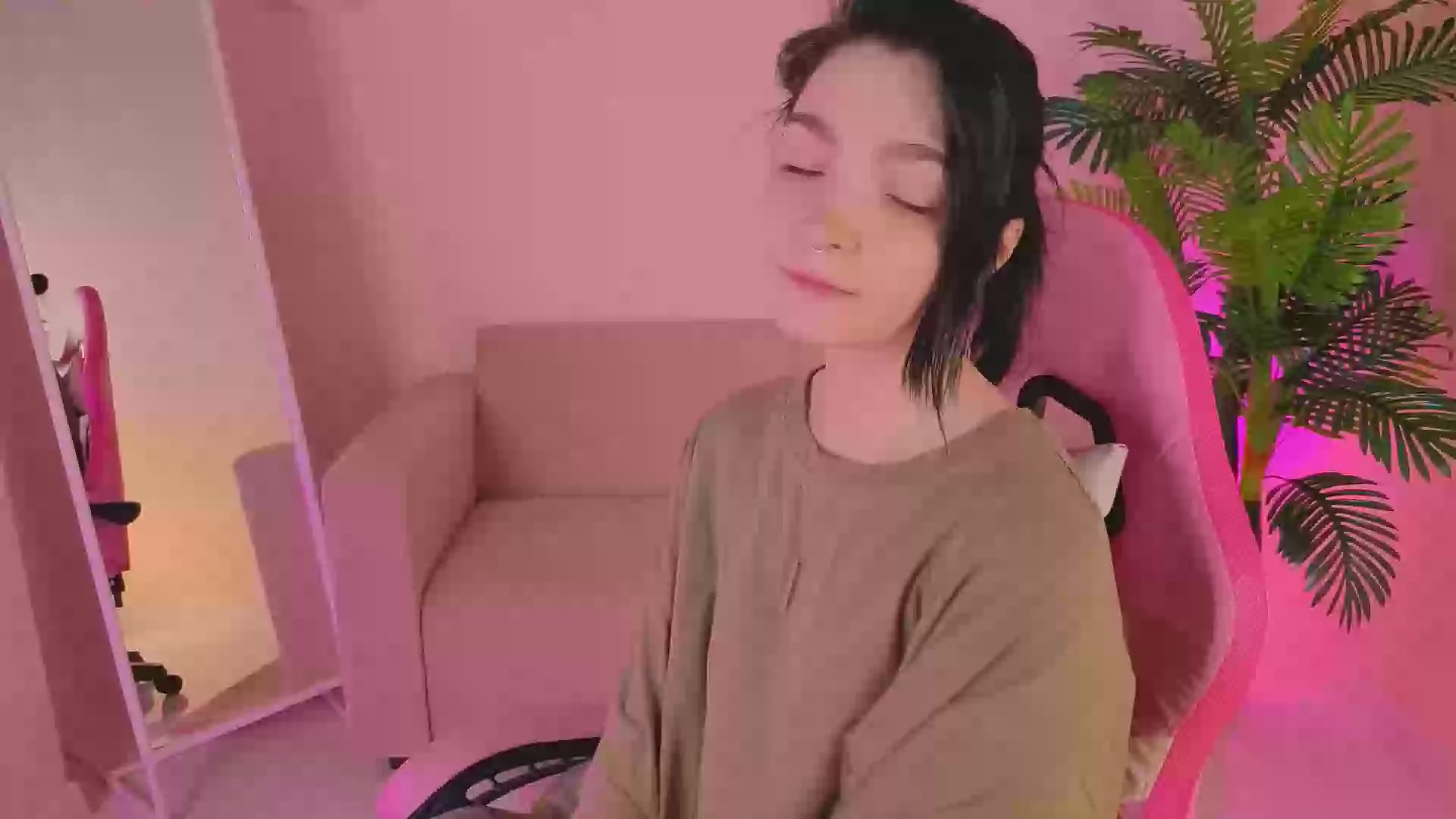 Model - Linda blowjob