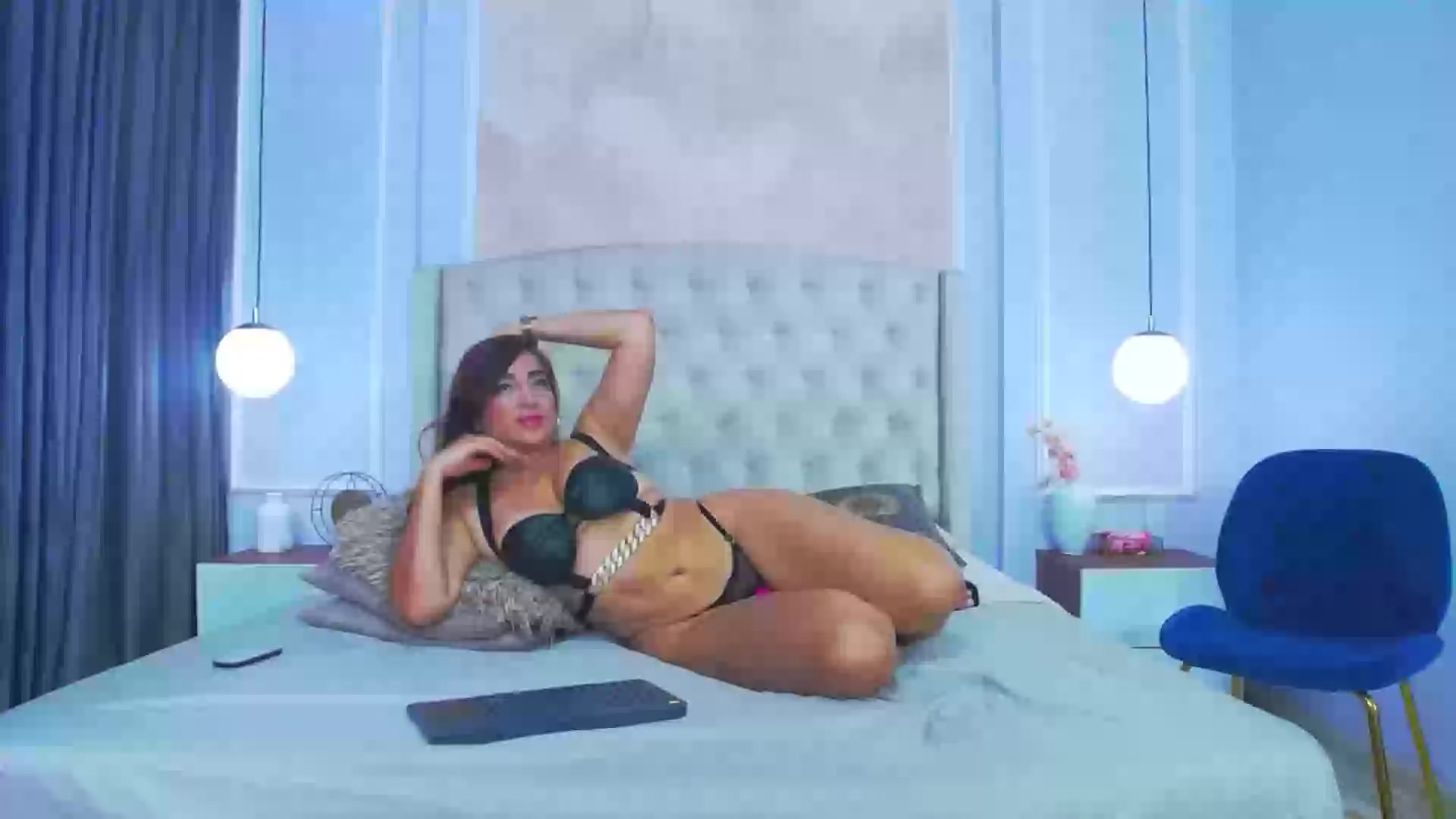 Model - AbbyScott dildo