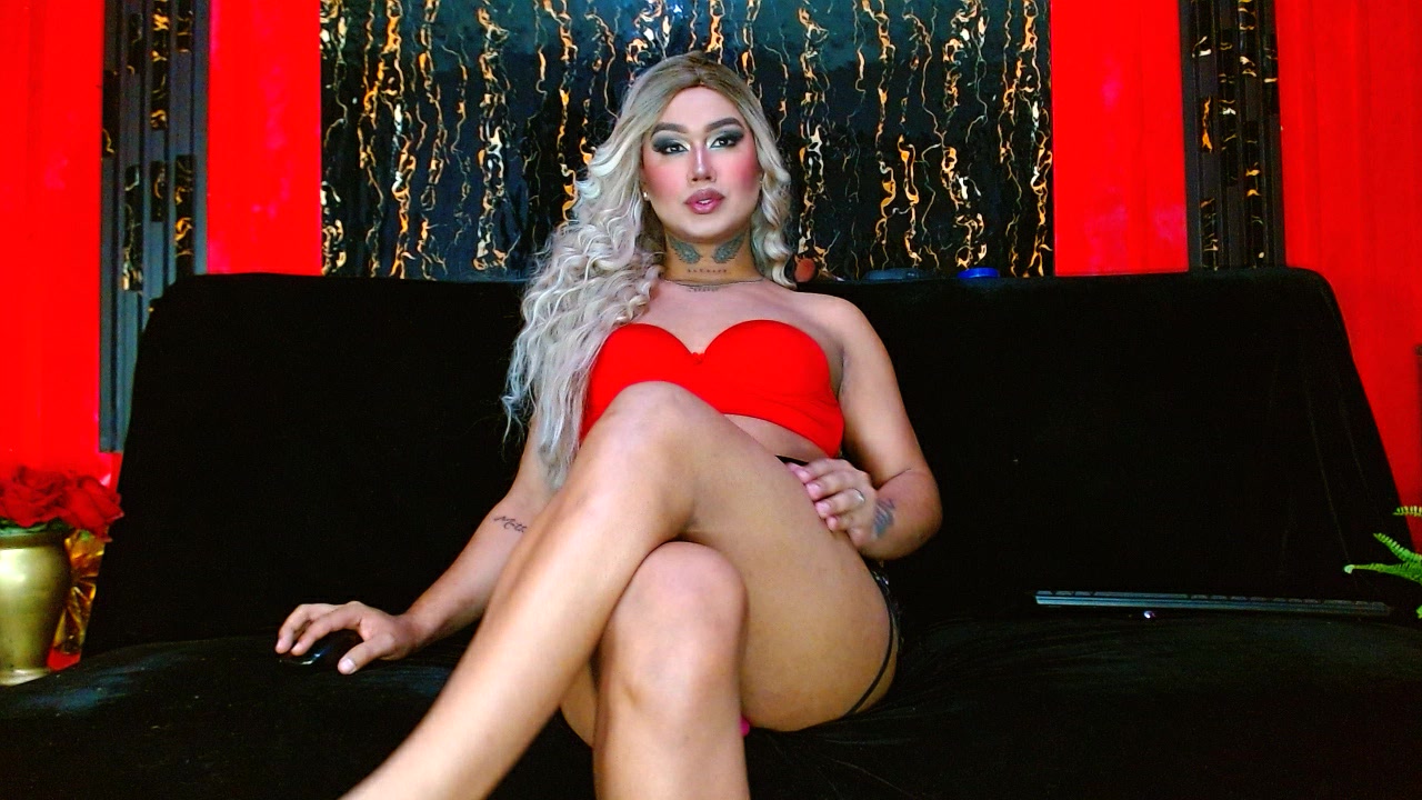 Model - Veronica_hot bigcock