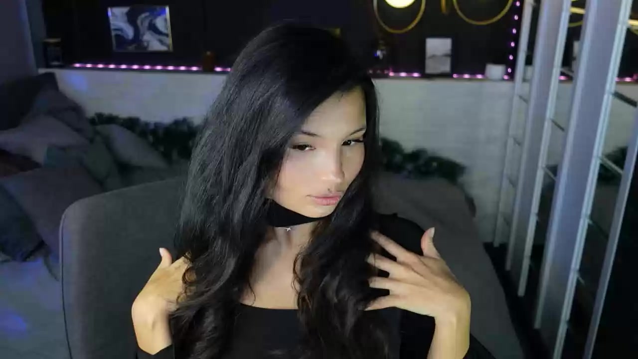 Model - ErikaSoft heels