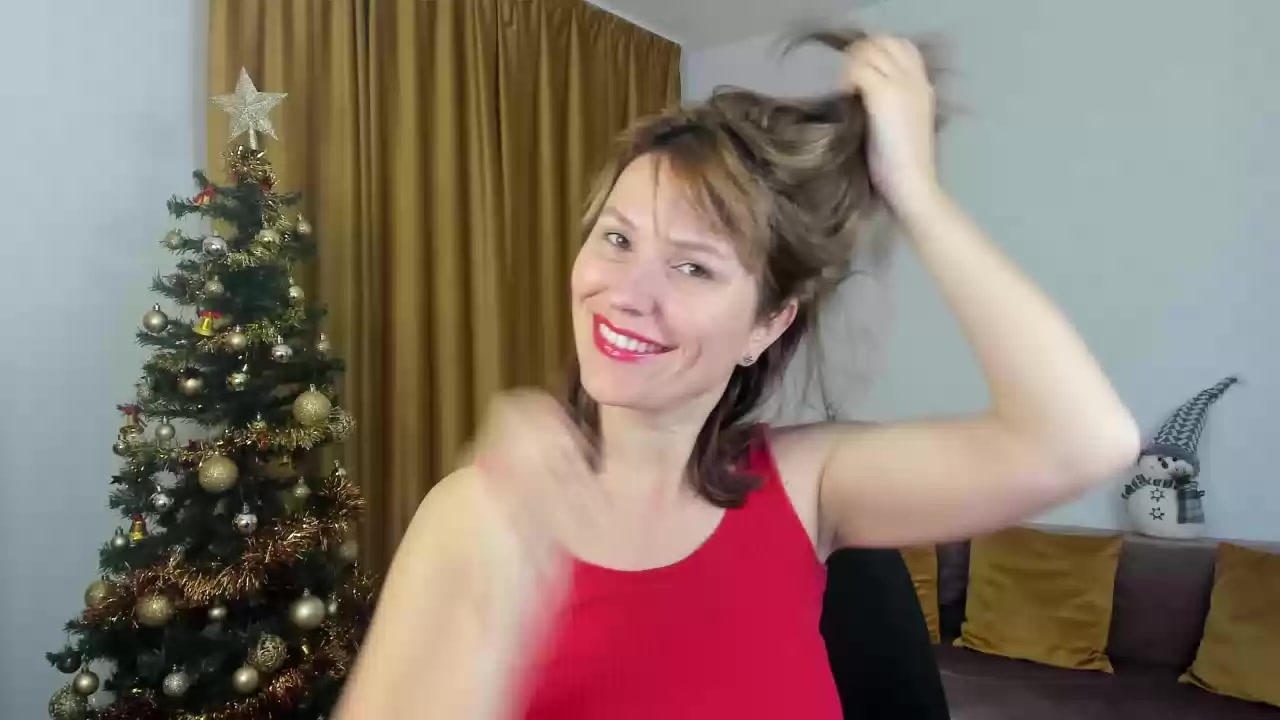 Model - Nicole Rivas Hot