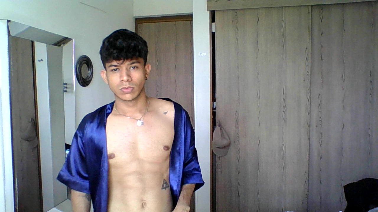 Model - Jamssa latin