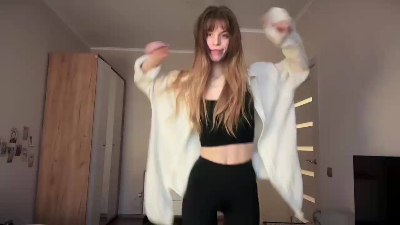 Model - Cassie Messie sexy