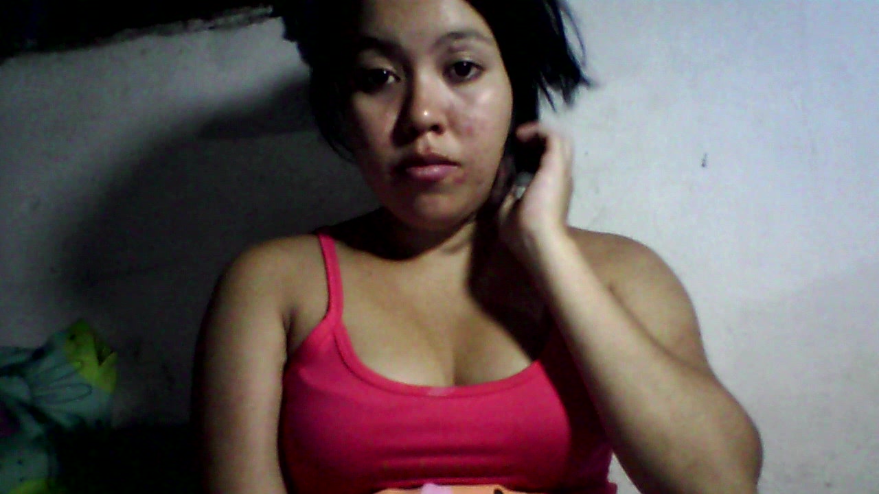 Model - Maylin juguetona