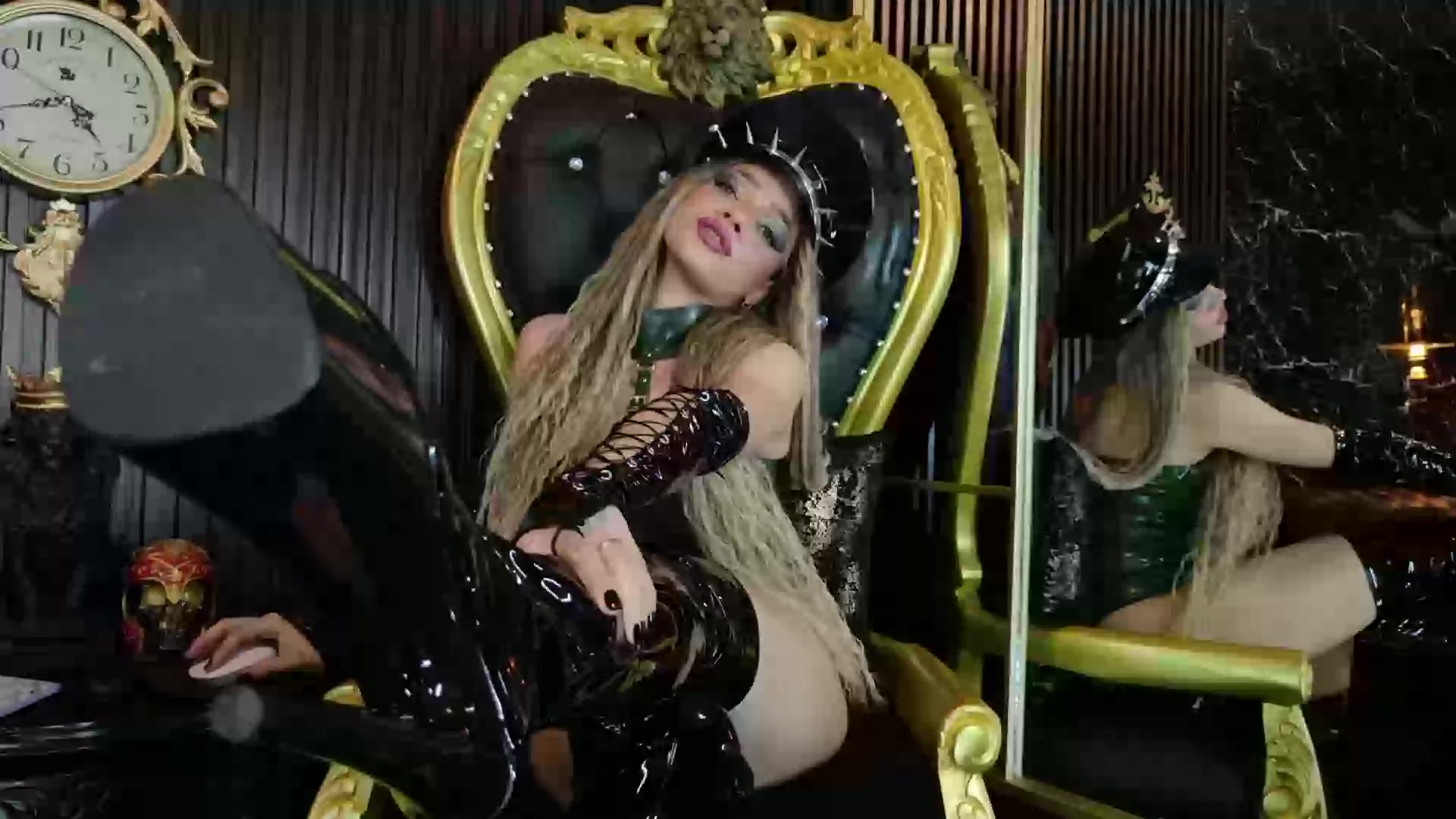 Model - JesicaJonex heels