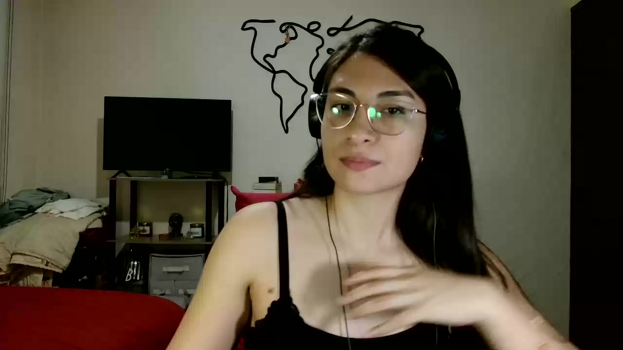 Model - CheeryMia sexy