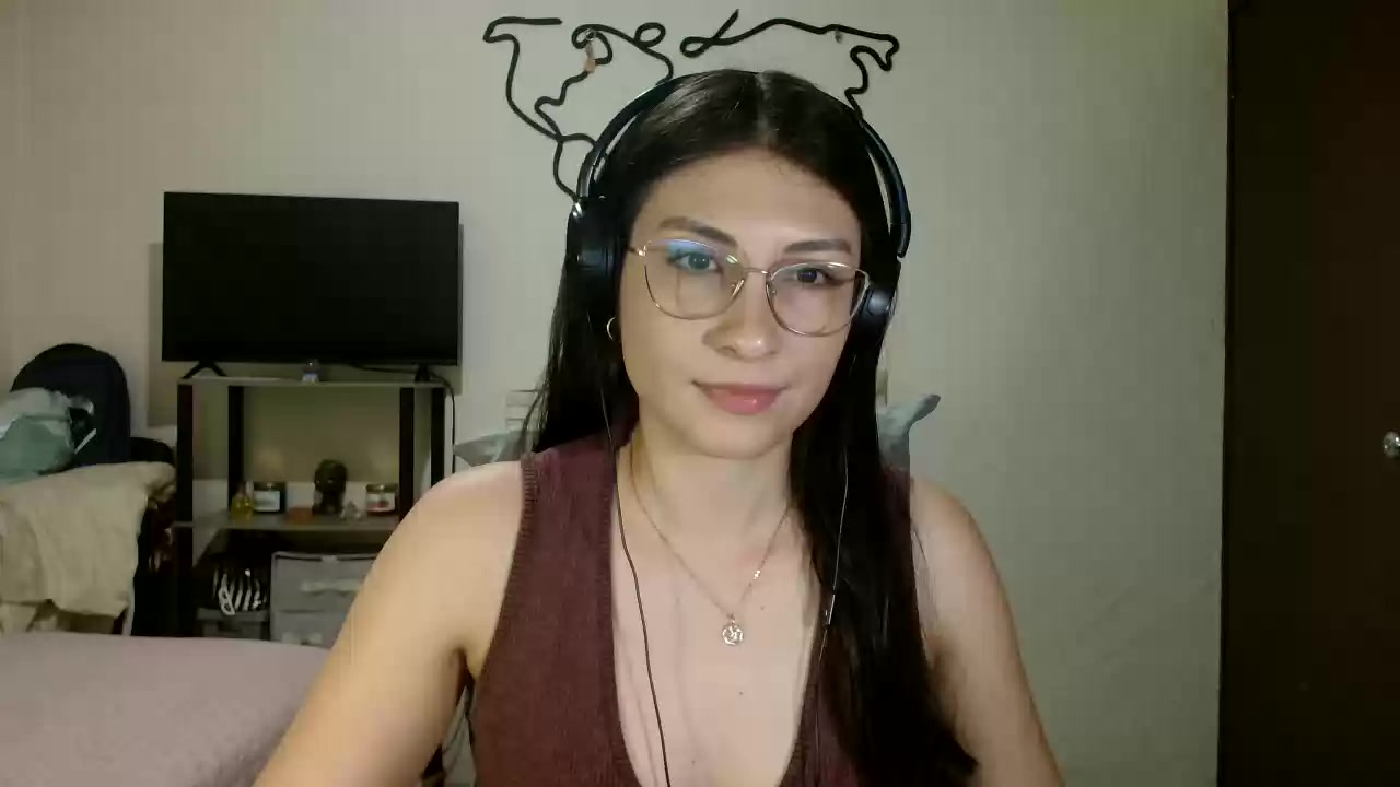 Model - CheeryMia sexy