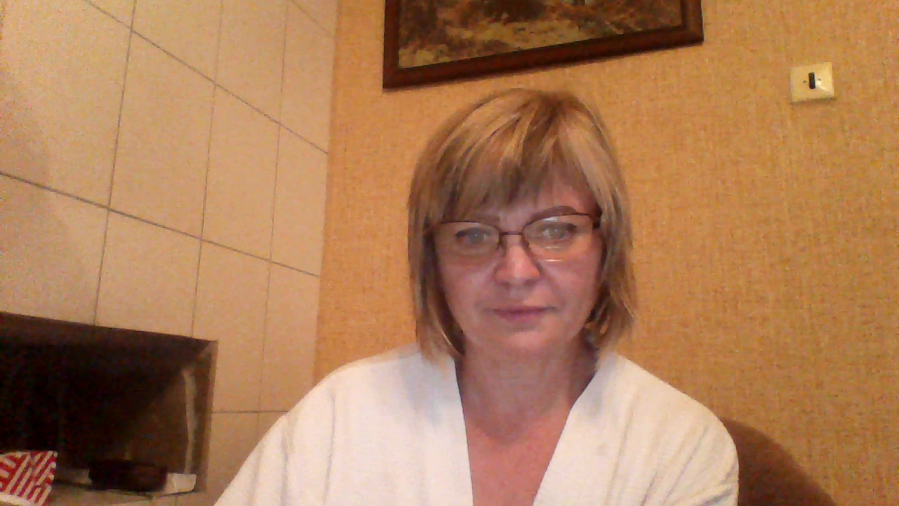 Model - Farahnesa nice