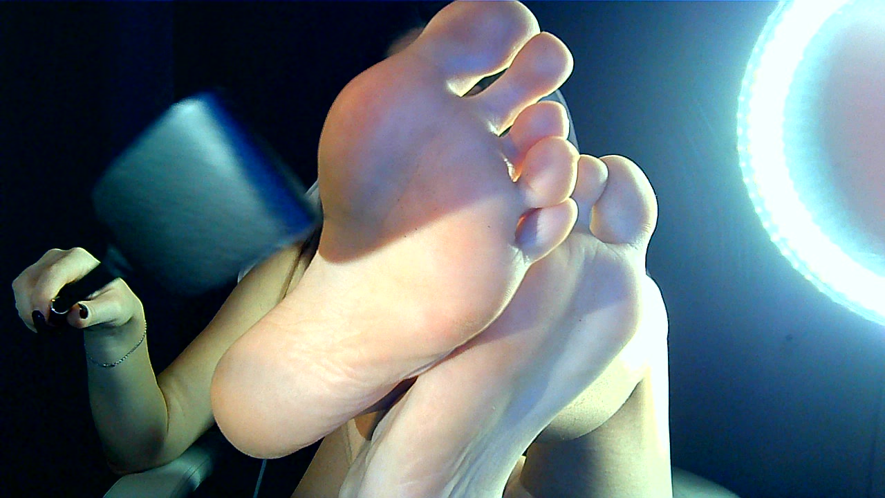 Model - LadyAndrea heels