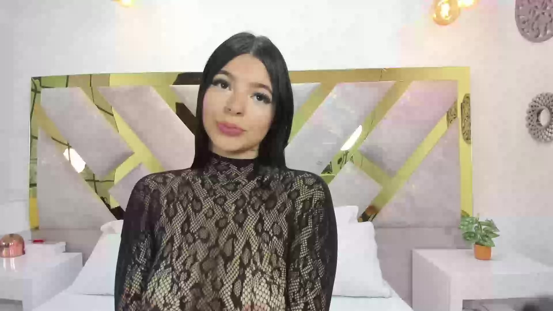 Model - Brianna Hill anal