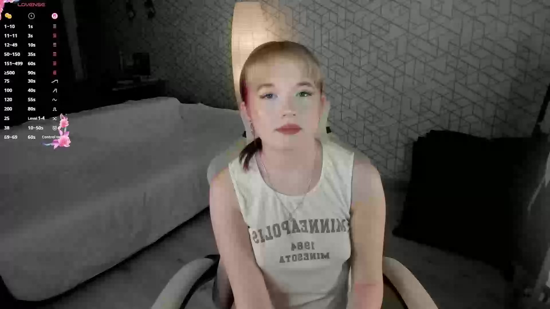 Model - NayaValen deepthroat