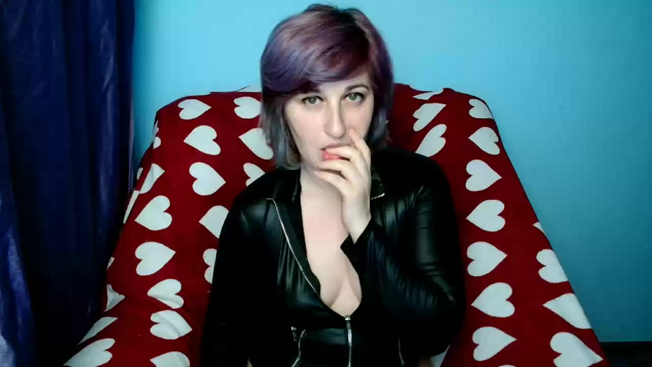 Model - LickNicole1 latex