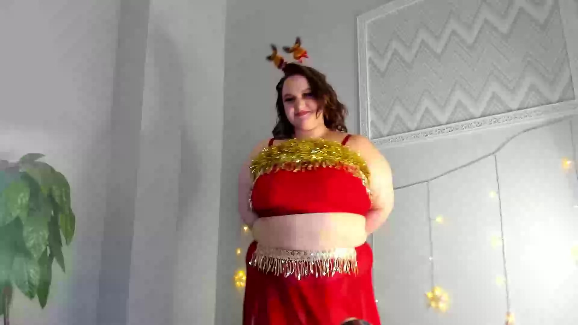 Model - Amy Hall curvy