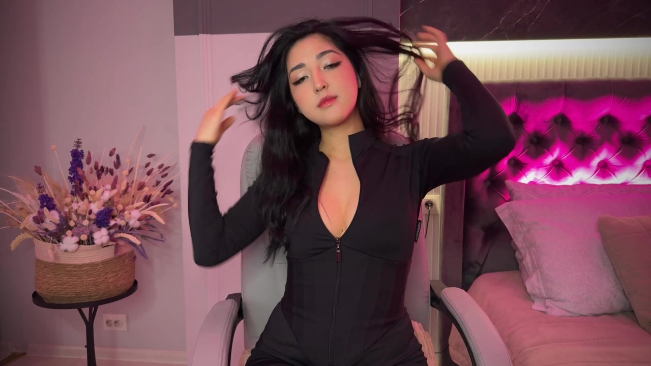 Model - Jasmine roleplay