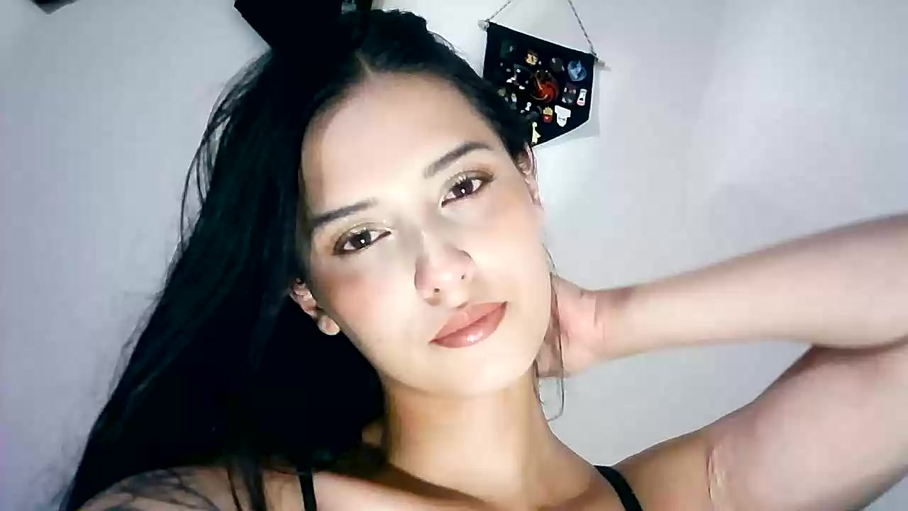 Model - lila martin feet