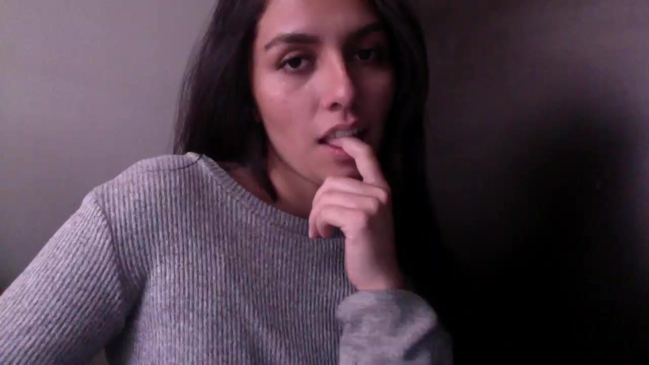 Model - Melissa Evans blowjob