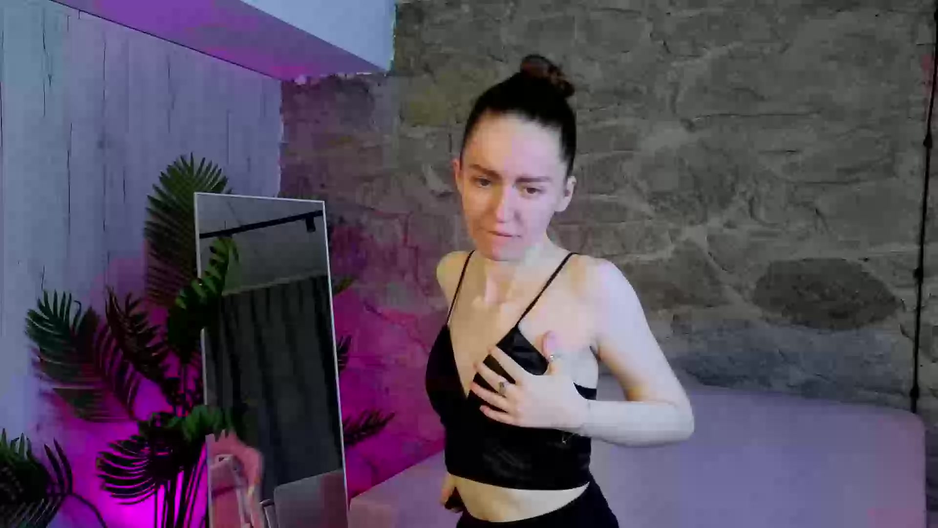 Model - Kristine teen