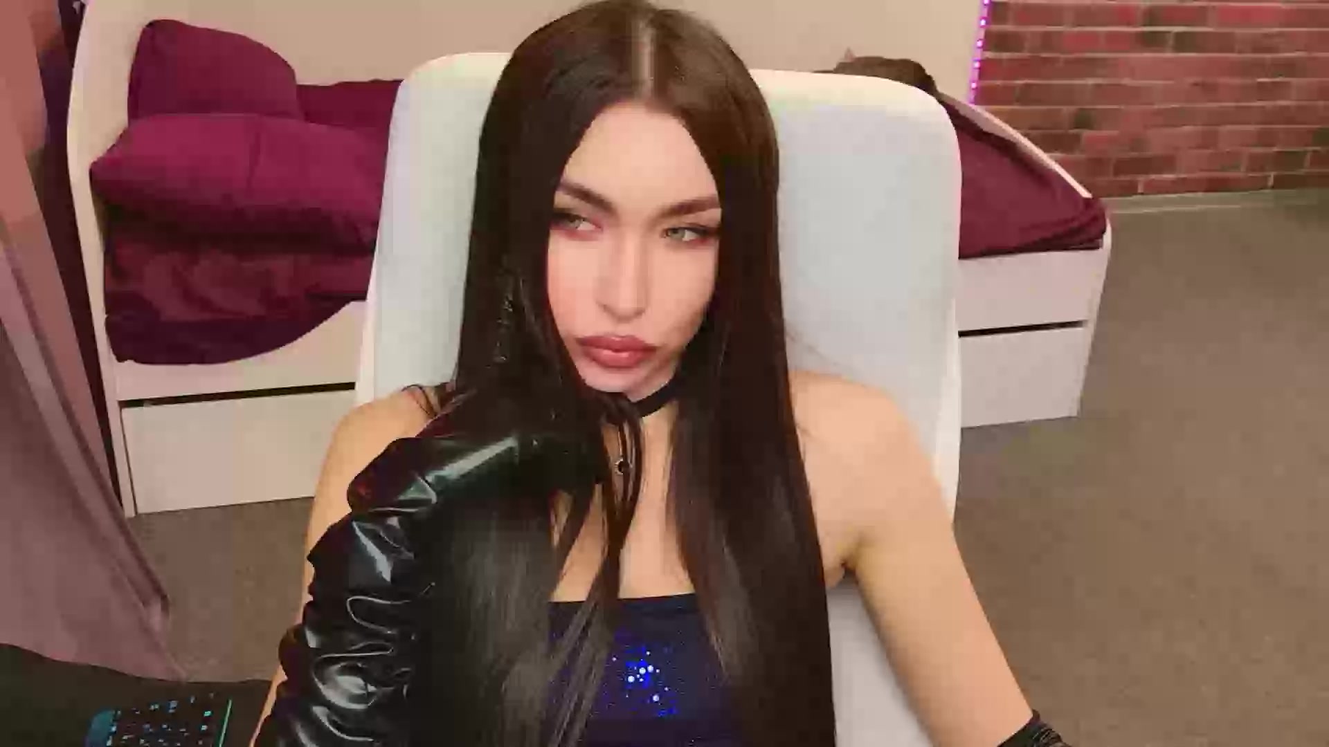 Model - Goddes_Lea heels