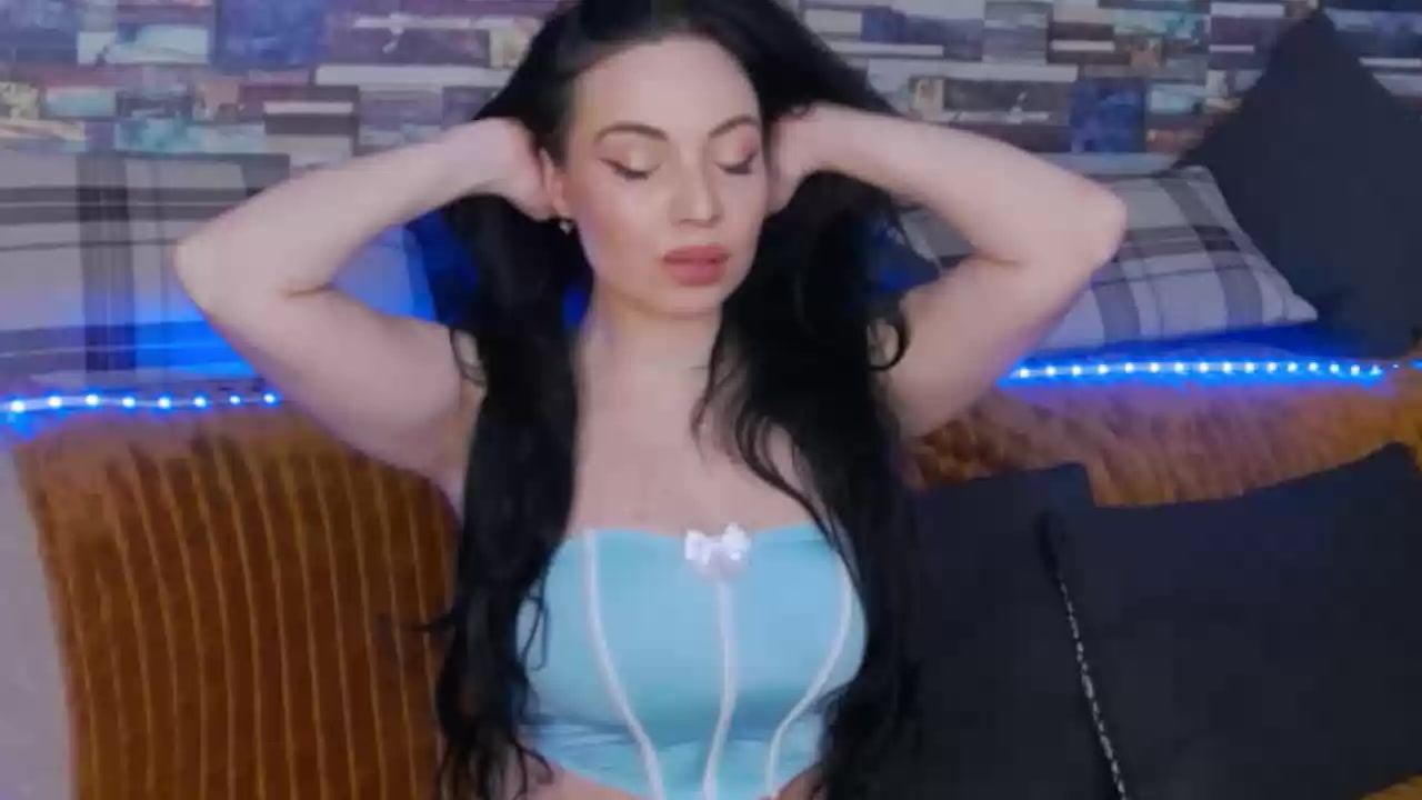 Model - LunnaGray sissy