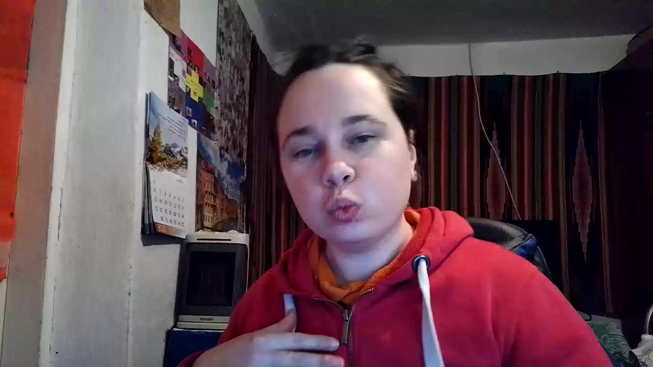 Model - Cora_Maro ass