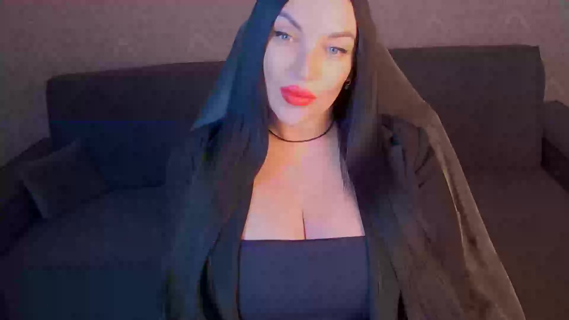 Model - Miss Blackberry blowjob