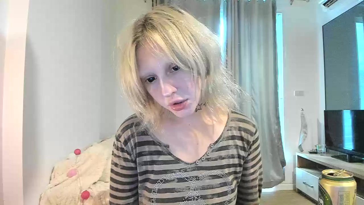 Model - SweetLesly anal