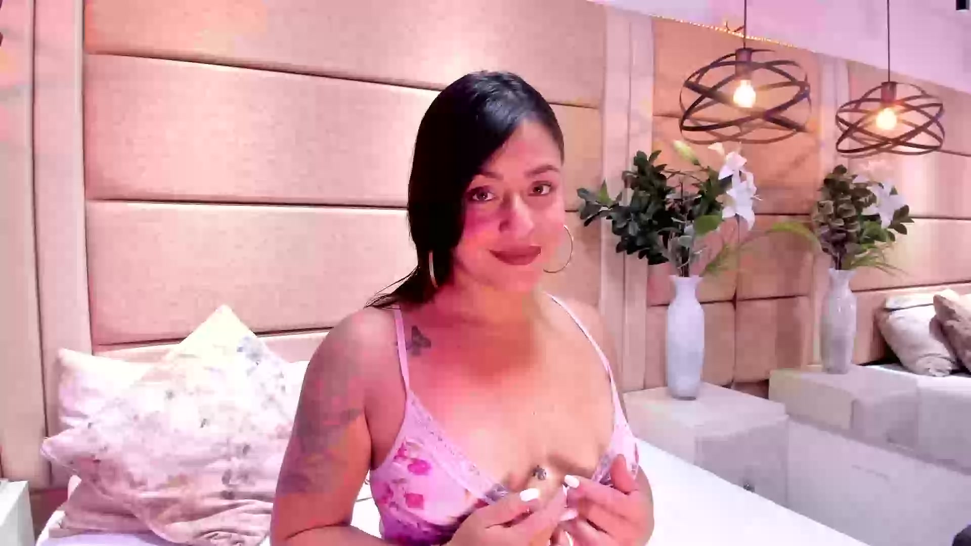 Model - MiaWelkin anal