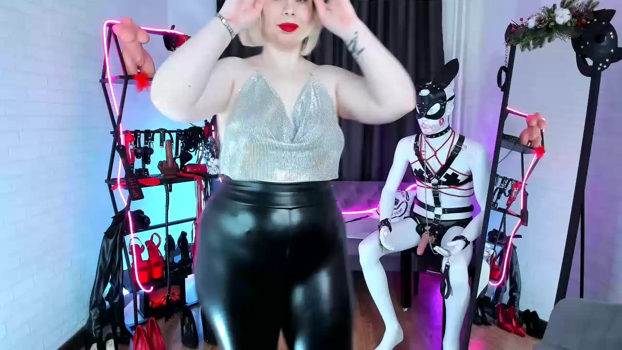 Model - Anna bigtits