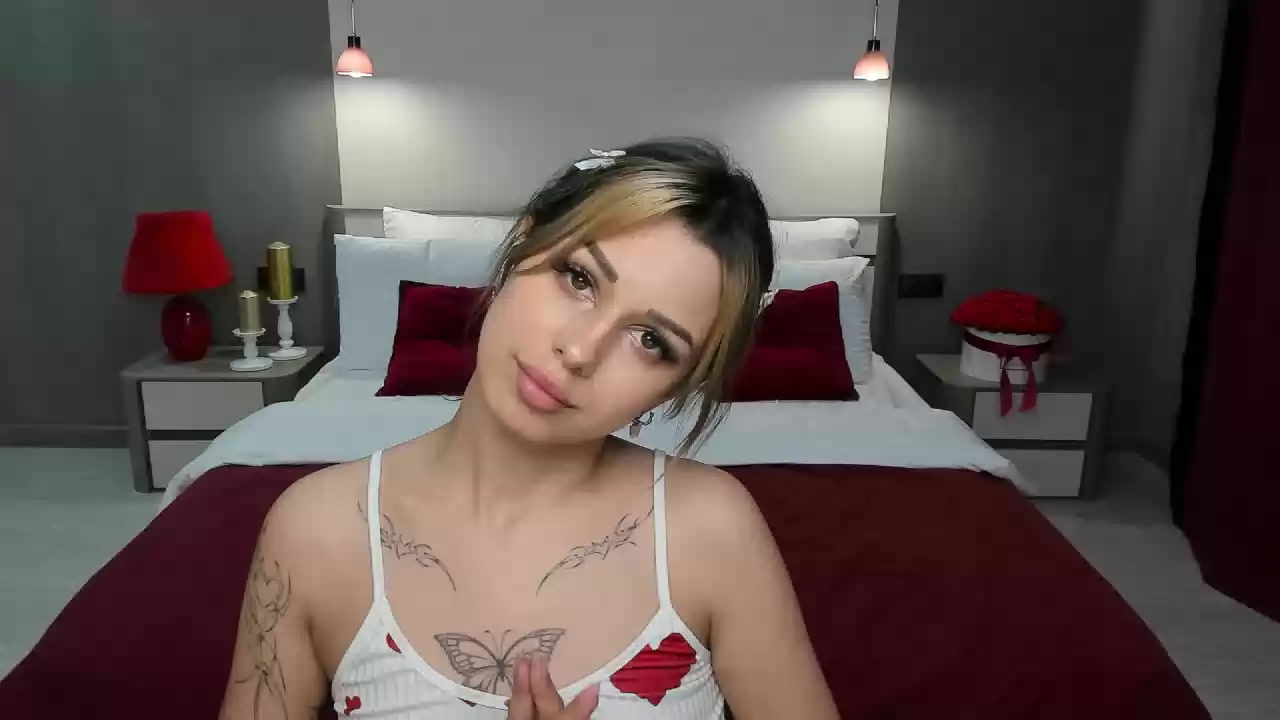 Model - LaraAllen joi