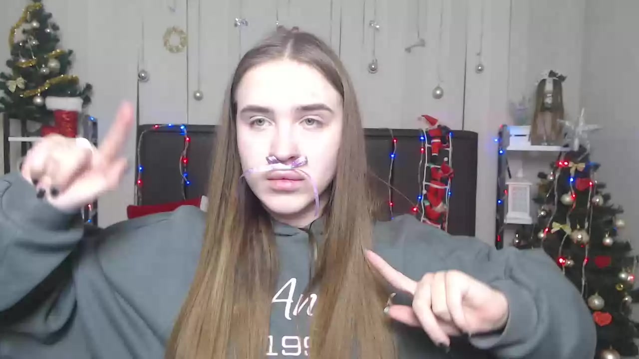 Model - LauraHlot tattoo