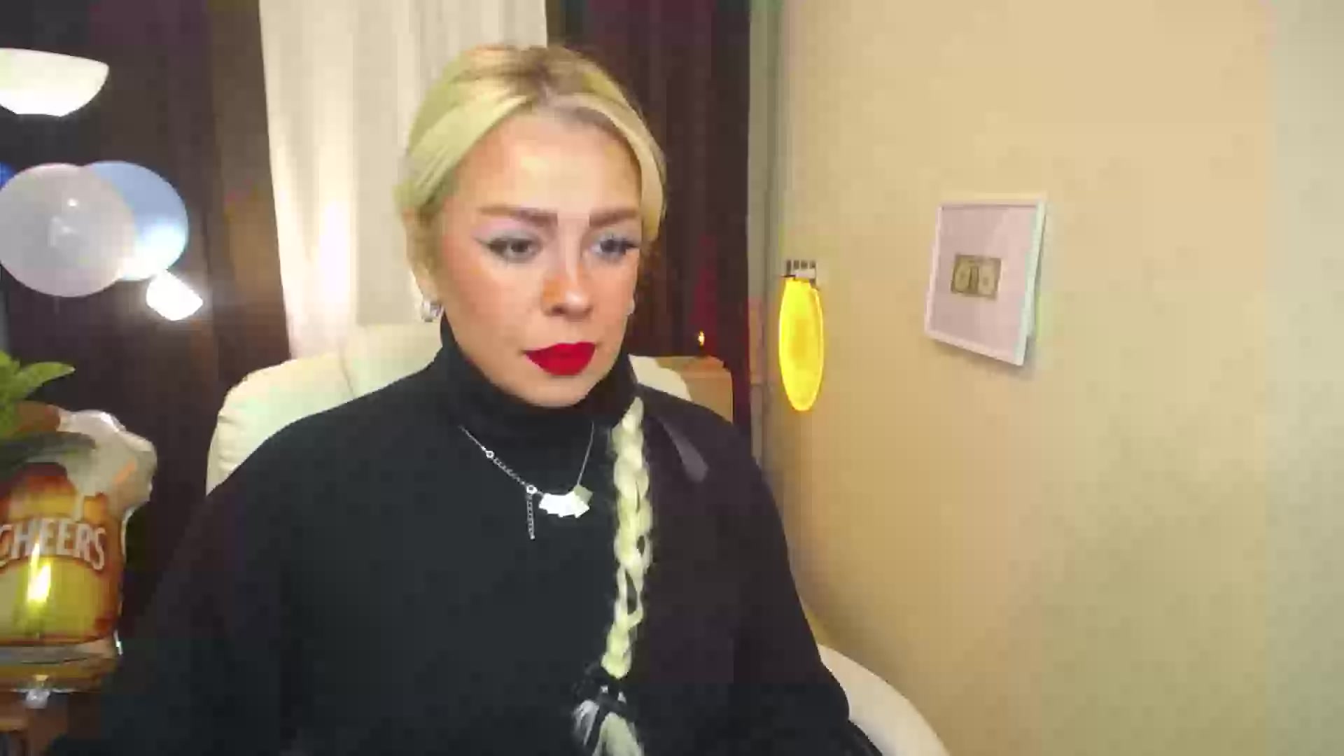 Model - KatrinaCharm bigtits