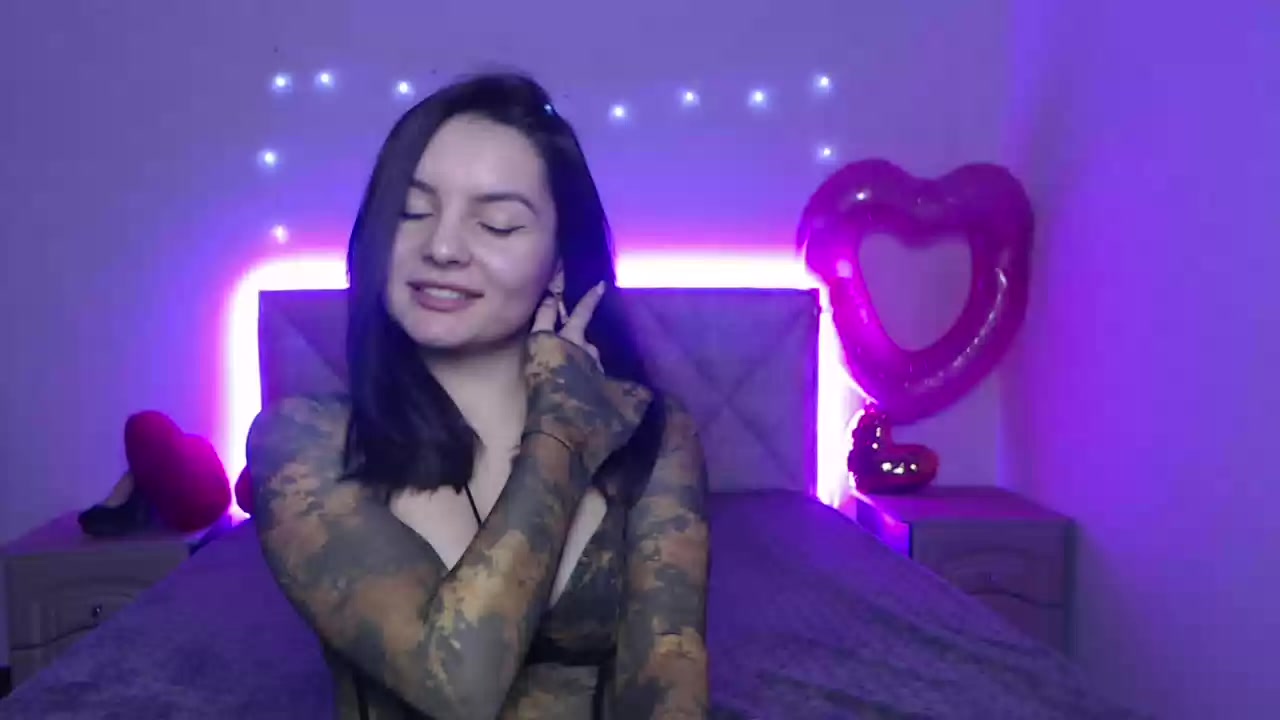 Model - Jasmine Asha sexy