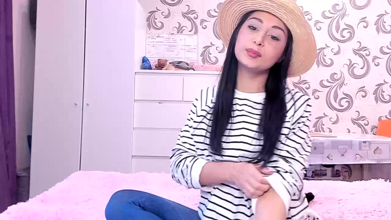 Model - YumiX deepthroat