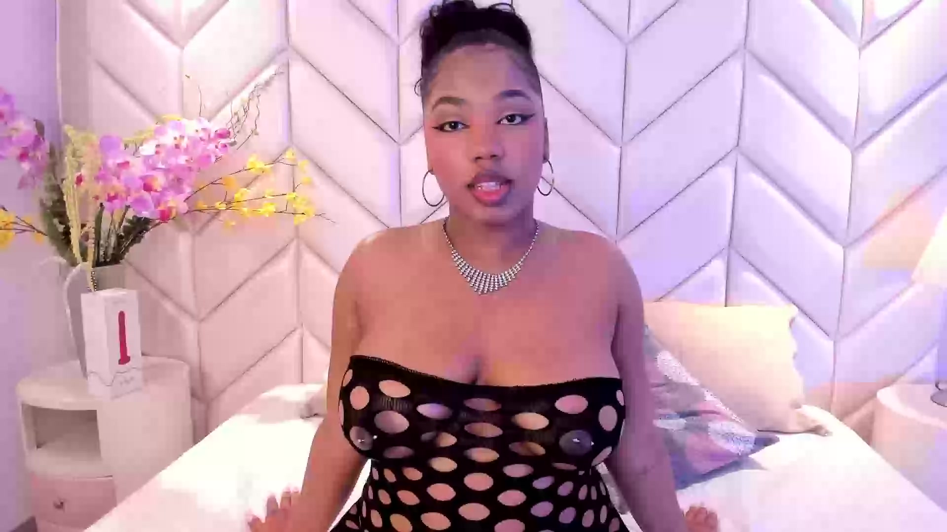 Model - Brenda Fernandez dirty