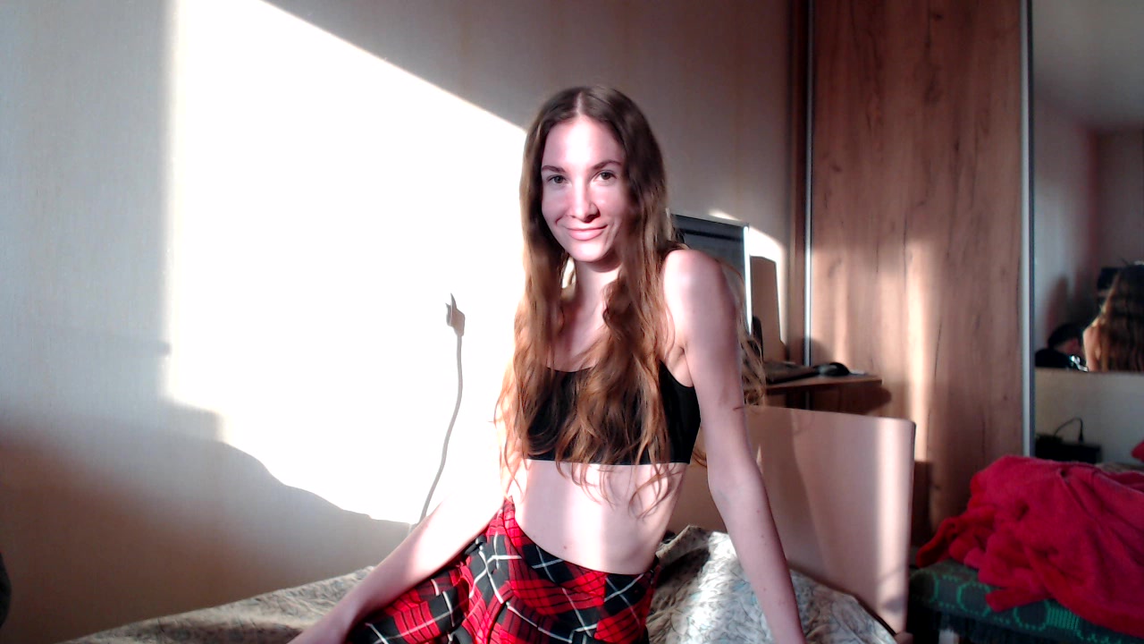 Model - Littlekiss_ka blowjob