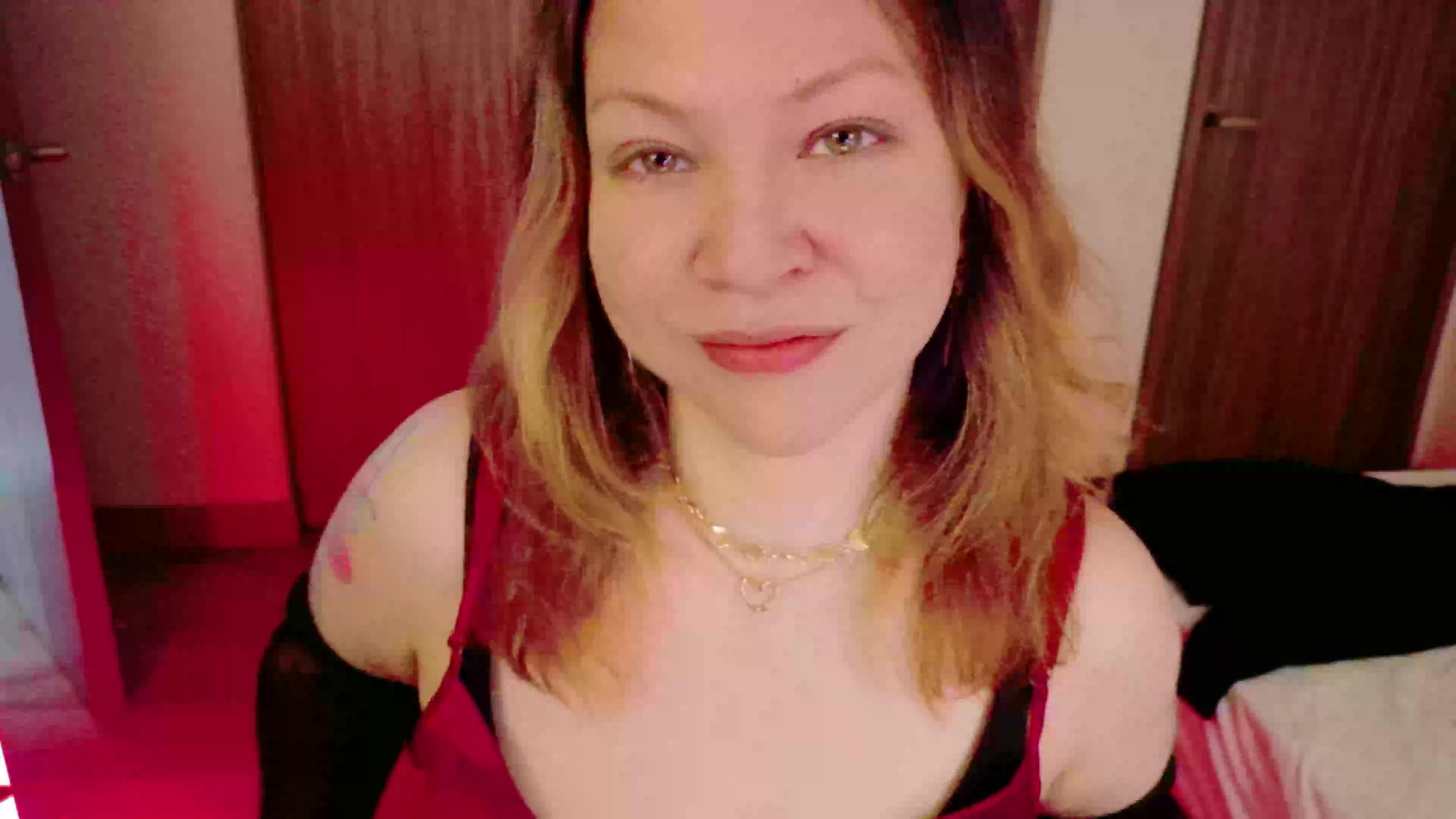 Model - GoddessKrystal joi